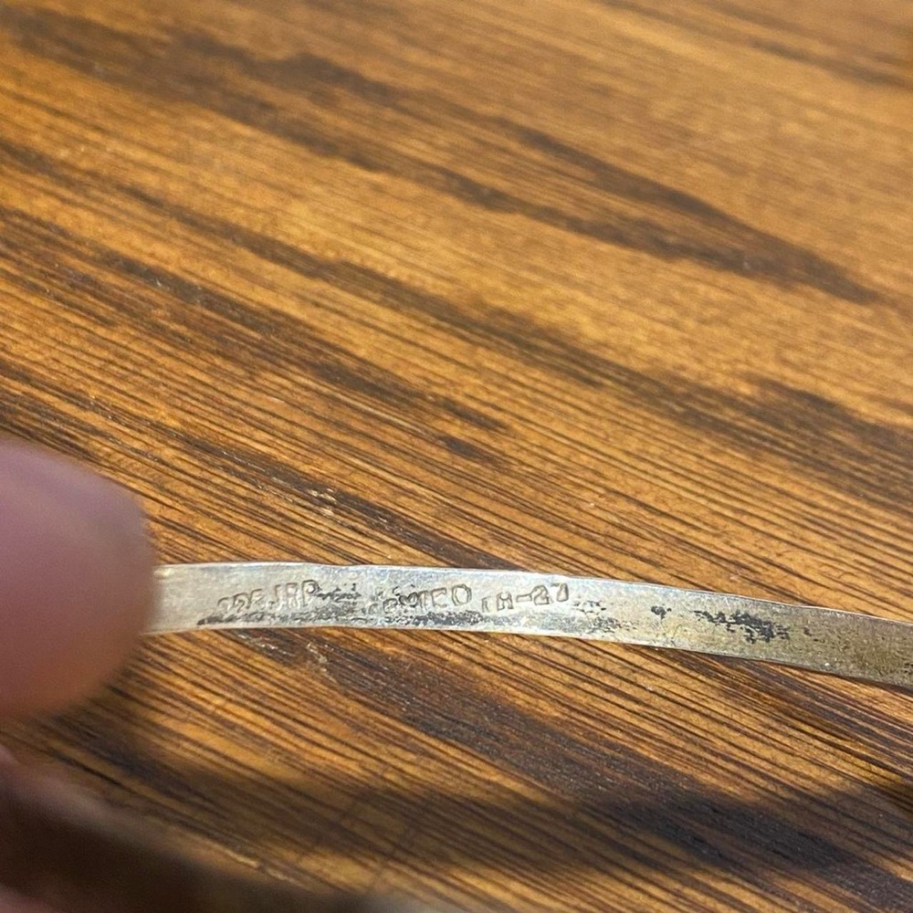 Vintage sterling silver bangle bracelet - Picture 4 of 4